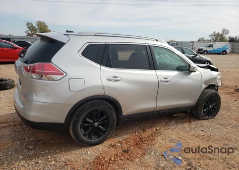 2015 Nissan Rogue S z USA, uszkodzony, nr VIN 5N1AT2ML3FC807613